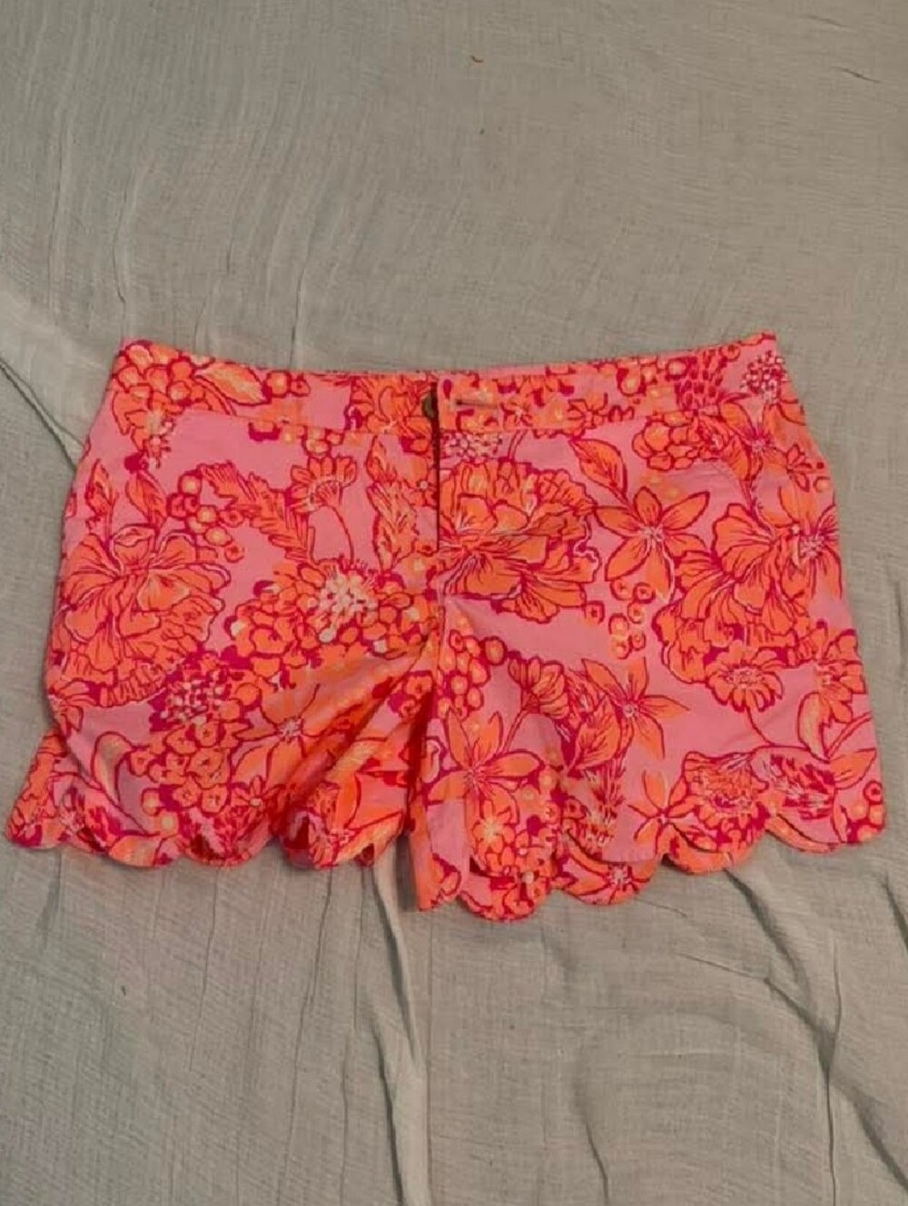 Lilly Pulitzer Pink & Coral Floral Scalloped-Edge Shorts